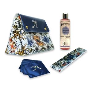 Duo accessories Set trousse de toilette Kiss Me à prix pas cher